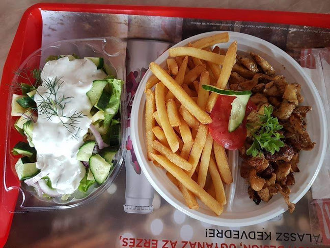 Opinii despre Strand Büfé Bonyhád în Bonyhád - Vendéglátás