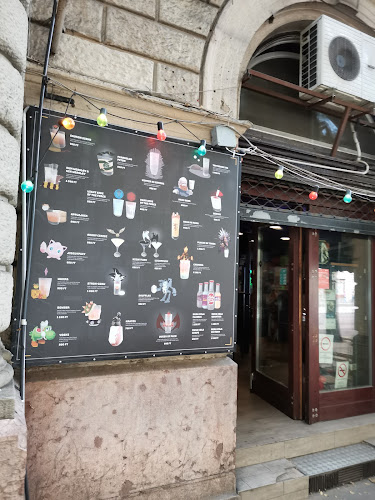 Opinii despre Corvin-i BarCraft în Budapest - Vendéglátás