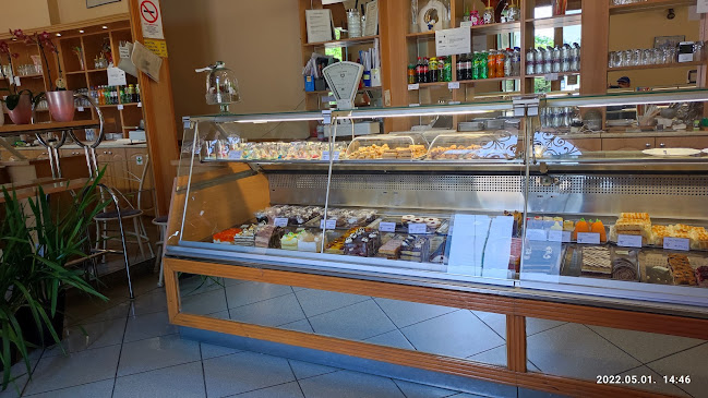 Comentarii opinii despre Palánk Cukrászda