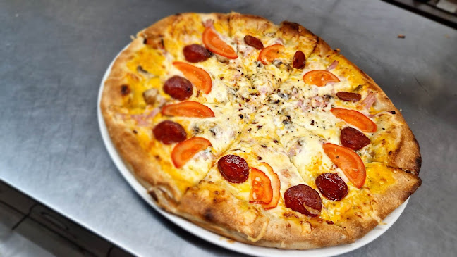 Opinii despre Pizza & Gyros Étterem és Rendezvényterem în Tata - Vendéglátás