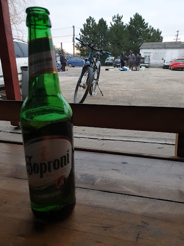 Hörpintő Pub - Vendéglátás