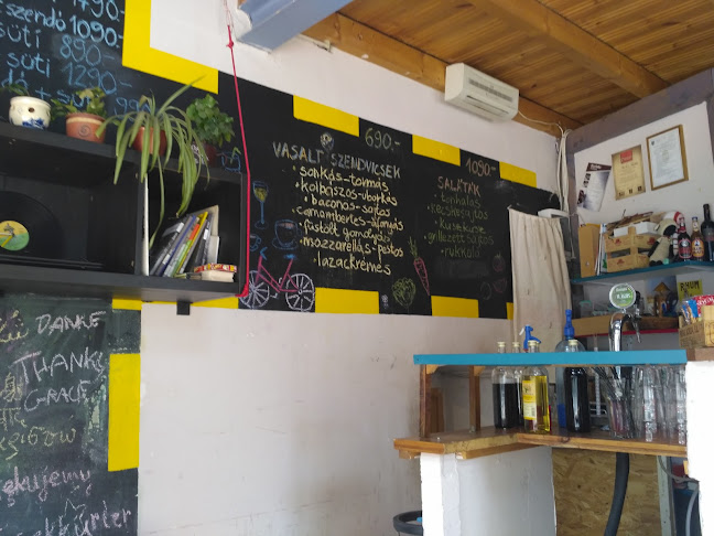 Budapest, Varsányi Irén u. 9, 1027