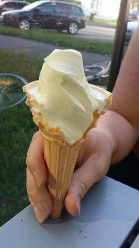 Katica Fagyizó - Vendéglátás