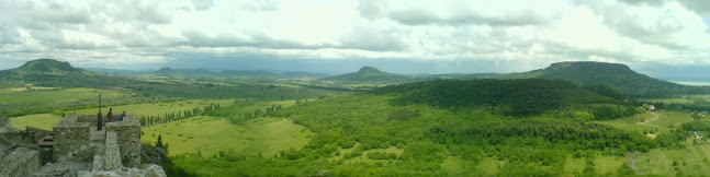 Eke Pince Termelői Bor - Vendéglátás