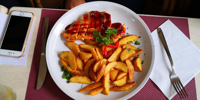 Négy Muskétás Étterem