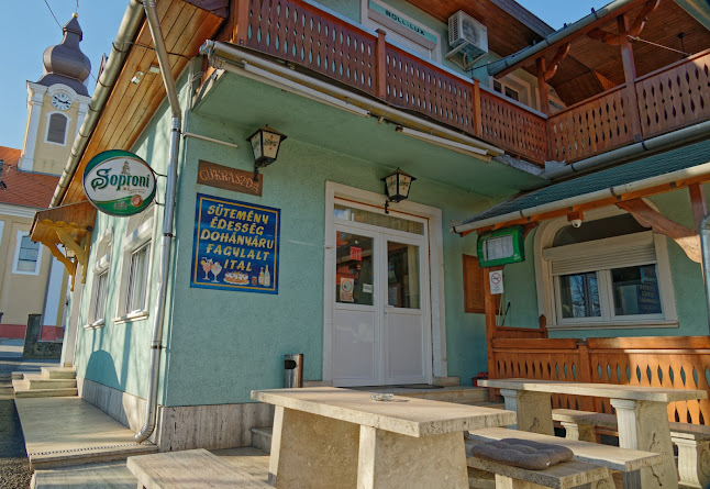 Mónika cukrászda - Vendéglátás