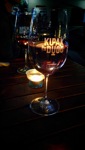 Comentarii opinii despre Kupak és Dugó