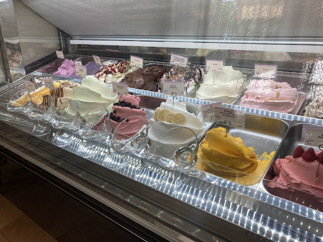 Nikoletta Cukrászda