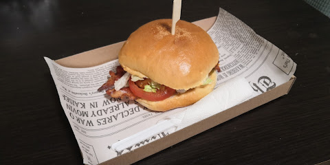 Cruising Stop Street Food Büfé