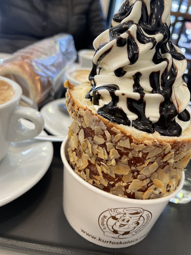 Budapest, Váci u 31, 1052