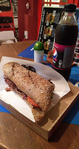 Comentarii opinii despre Fülke Burger