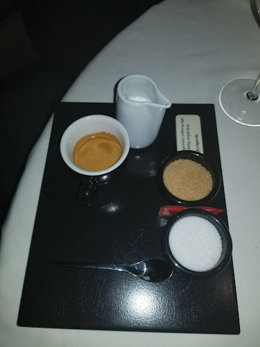 Opinii despre Arany Kaviár Étterem în Budapest - Vendéglátás