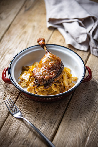 Budapest, Október 6. u. 8, 1051