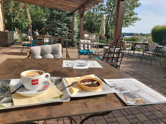 FröccsTerasz - Vendéglátás