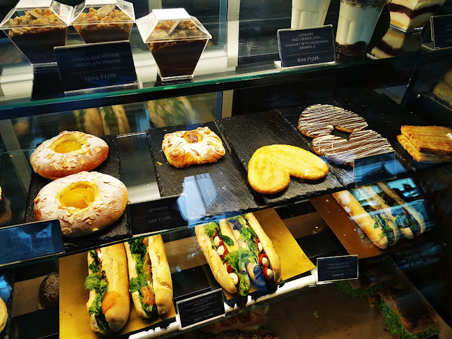 Opinii despre Lisboa Pastry & Bakery în Budapest - Vendéglátás