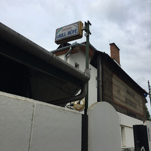 Teniszke - Vendéglátás