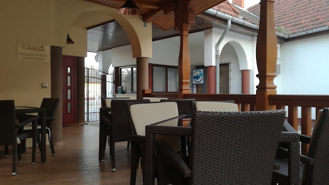 Dóra Kávézó és Cukrászda