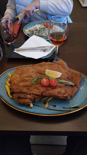 Opinii despre Pampalini Pizzéria és Étterem în Vác - Vendéglátás