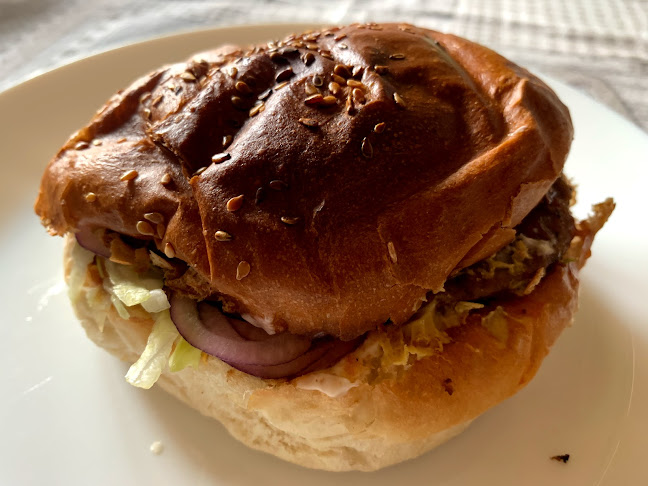 Maxi Büfé - Vendéglátás