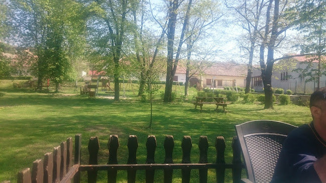 Timcsi Teázó - Vendéglátás