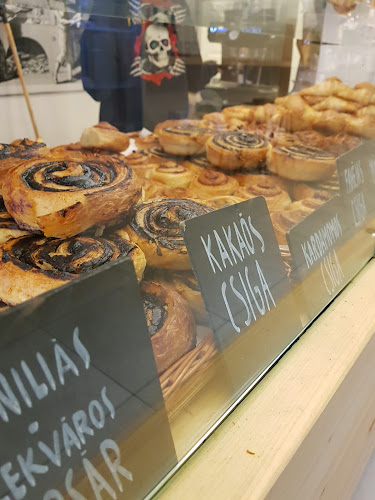 Pipacs Pékség - Budapest