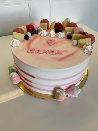 Comentarii opinii despre Macaron Kávézó és Cukrászda