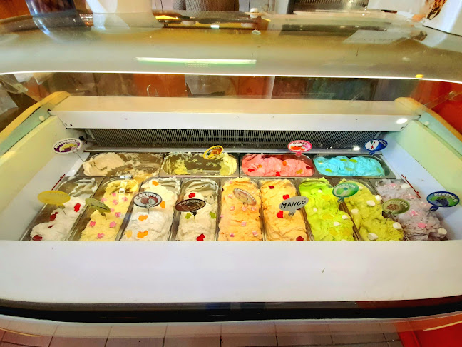 Gyöngyvirág Pizzéria-Cukrászda, Söröző-Étterem - Vendéglátás