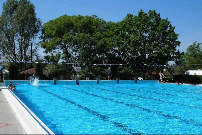 Opinii despre Strand Büfé în Tiszaföldvár - Vendéglátás