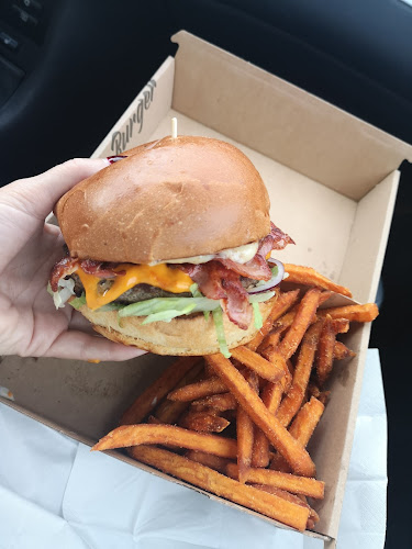 Opinii despre BK’s Burger în Jászfényszaru - Vendéglátás