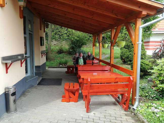 Árpád söröző - Vendéglátás