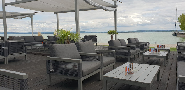 Tat Kávézó Révfülöp - Vendéglátás