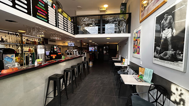 Piros Hetes presszó