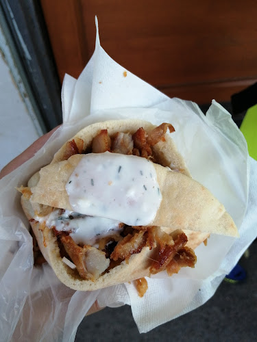 Opinii despre Gyros în Oroszlány - Vendéglátás