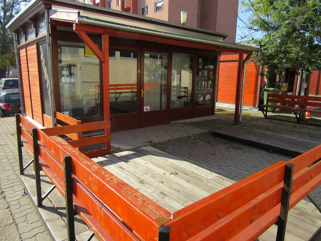 Opinii despre Józsi Fagyizó în Dunakeszi - Vendéglátás