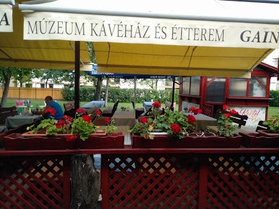 Múzeum Kávéház és Étterem