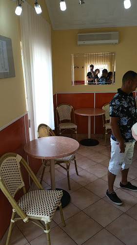 Comentarii opinii despre Korona Cukrászda Aszód