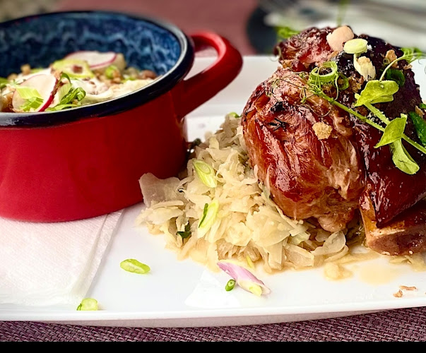 Normafa Delikát - Vendéglátás