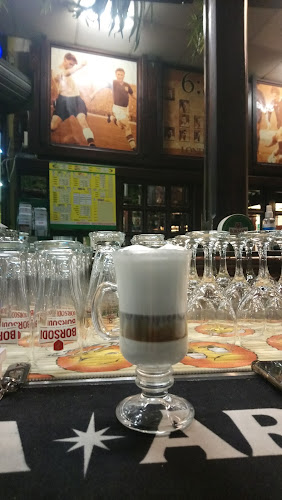 Csóri Mama söröző