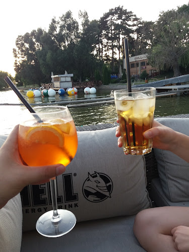 Opinii despre FröccsTerasz în Tata - Vendéglátás