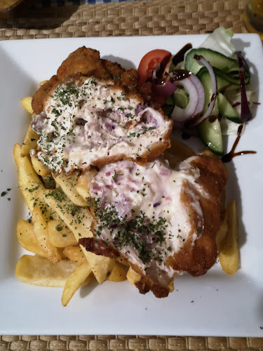 Comentarii opinii despre Véndiófa Grill Bisztró