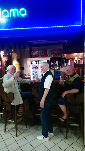 Csóri Mama söröző - Vendéglátás