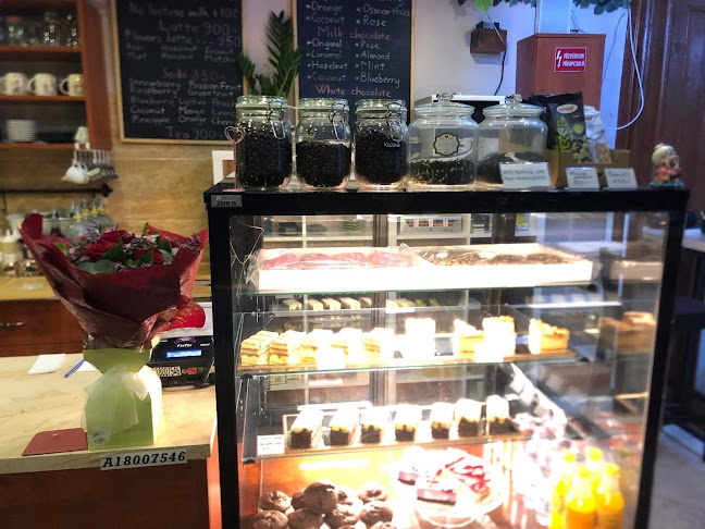 Comentarii opinii despre Yaku Café