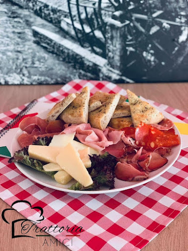 Trattoria Amici - Vendéglátás