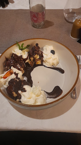 Dombi és Fiai - Vendéglátás