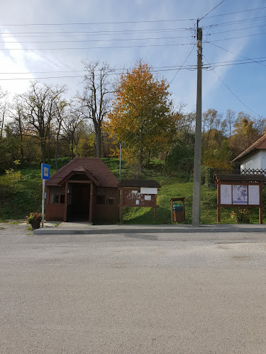 Klastrom Kocsma - Vendéglátás