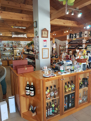 Opinii despre Hungária Borház în Szentgotthárd - Vendéglátás