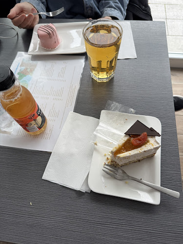 Comentarii opinii despre Príma Cukrászda