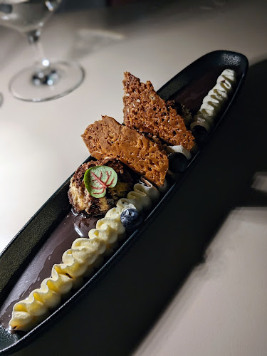 Aranybástya - Vendéglátás