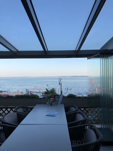 Csopak, Örkény István stny. 1, 8229