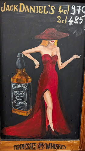 Comentarii opinii despre Zöld Kancsó Söröző